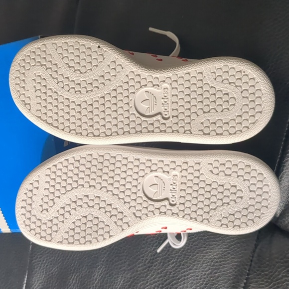 BNIB: Adidas Original Stan Smith C white leather sneakers-kids - Picture 5 of 7